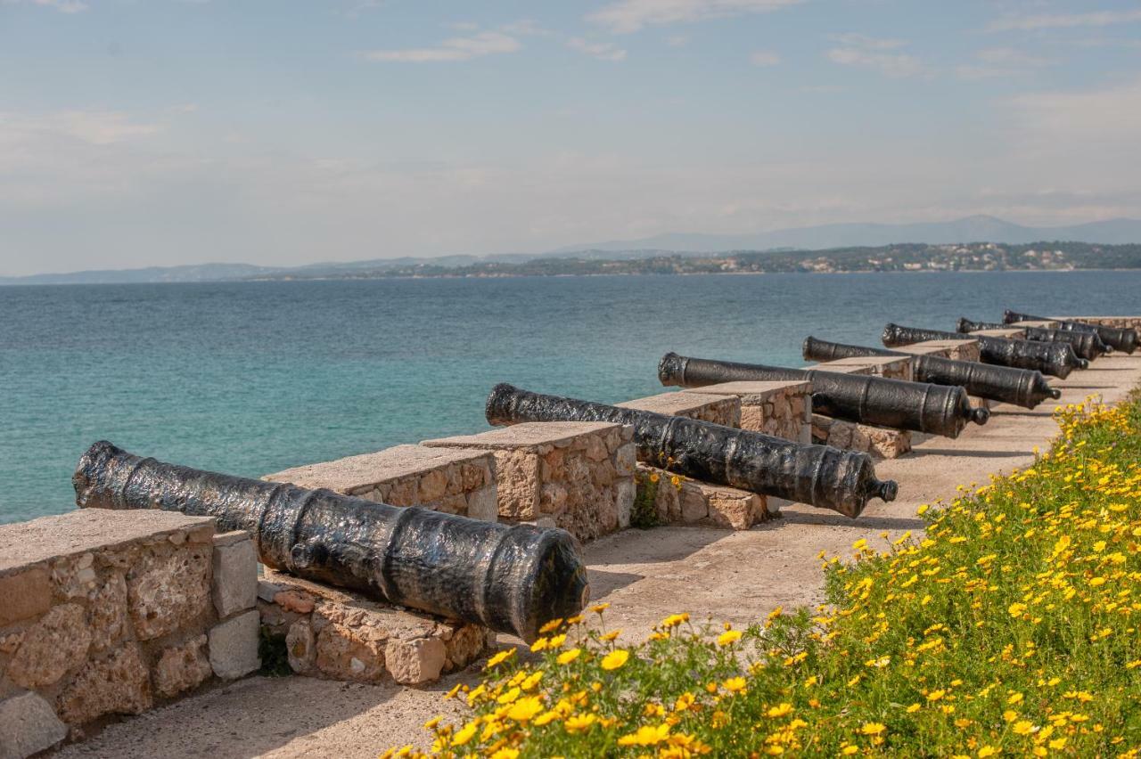 Mimoza Hotel Spetses Town ภายนอก รูปภาพ