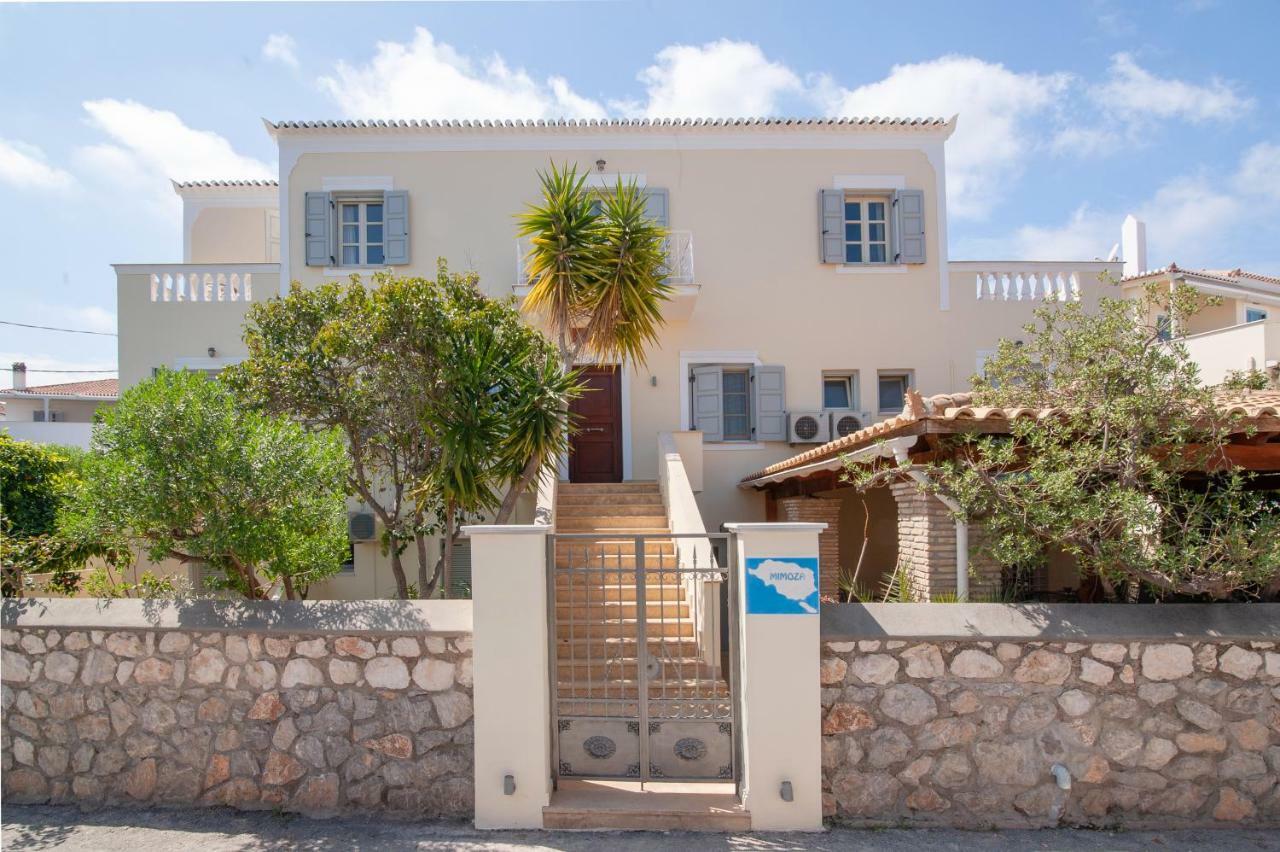 Mimoza Hotel Spetses Town ภายนอก รูปภาพ